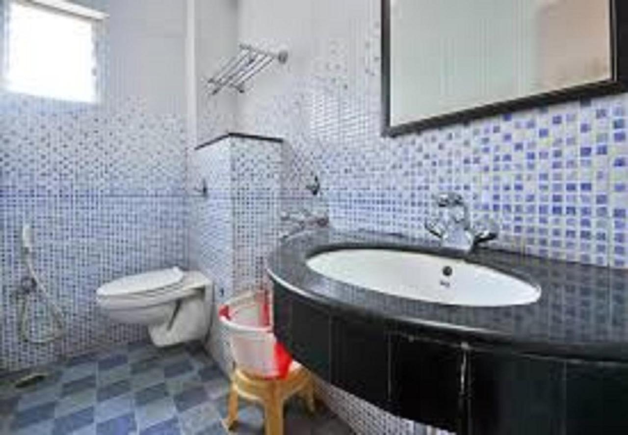 Hotel Blue Bird Ooty Buitenkant foto
